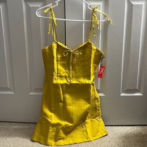 Forever21 yellow/mustard sleeveless dress medium